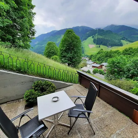 Bernkogel Apartamento *